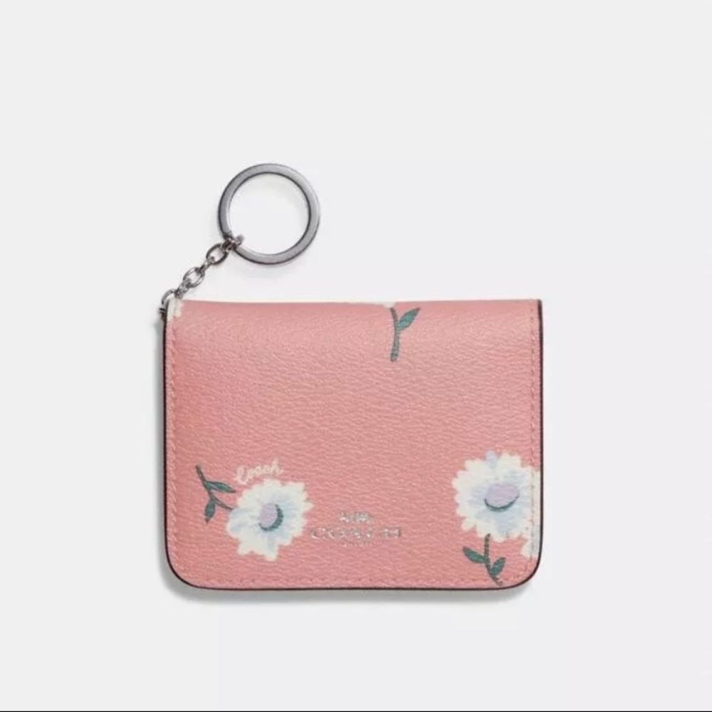 SOLD - Coach snap card case wallet Daisy printed
